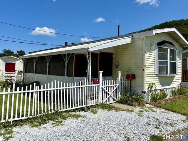 House for sale in Beacon Falls, Connecticut