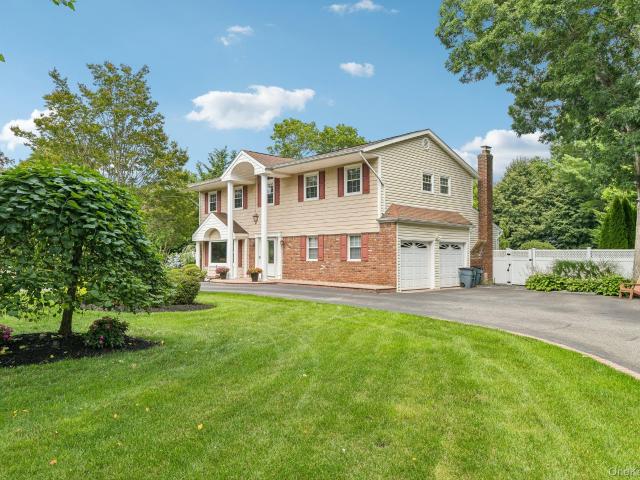 House for sale in Huntington, New York