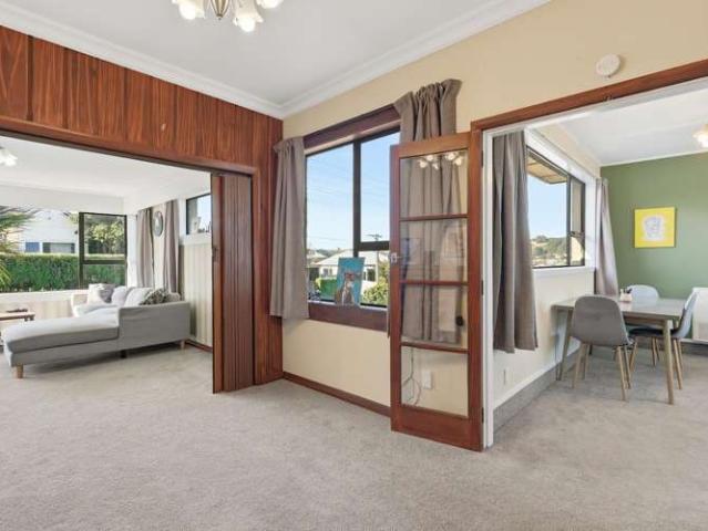 House for sale in Otakou