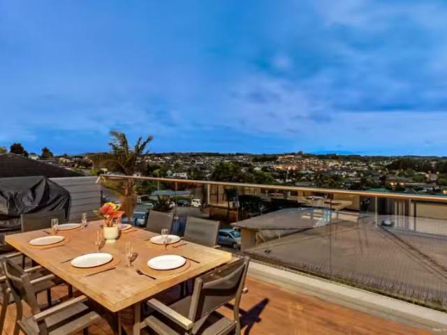 House for sale in Awhitu