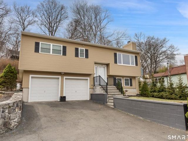 House for sale in Danbury, Connecticut