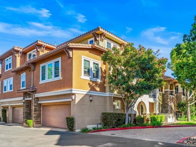 Condo for sale in Santee, California