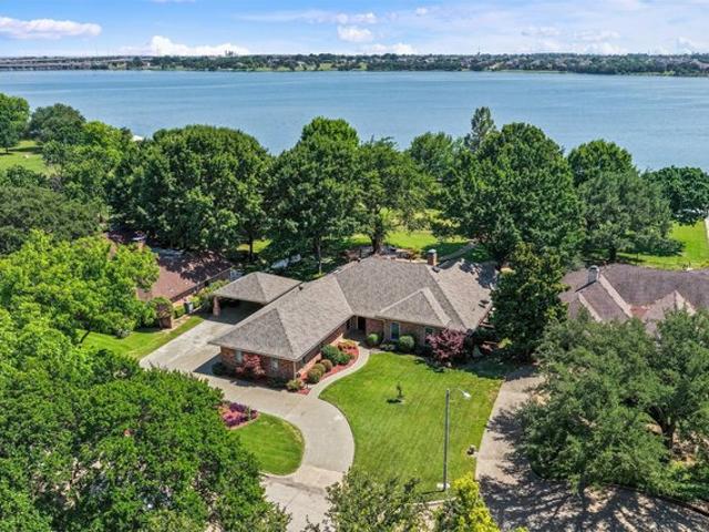 House for sale in Rowlett, Texas
