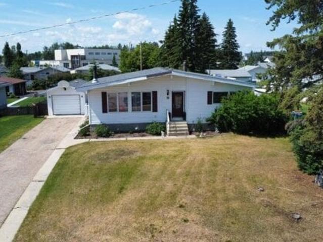 House for sale in Whitecourt, Alberta