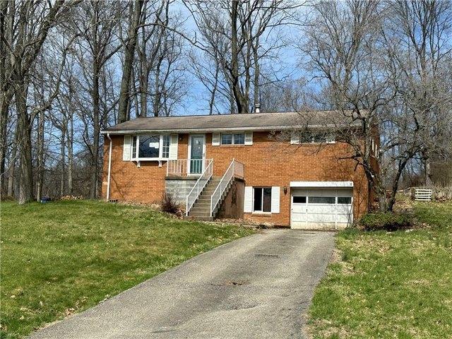 House for sale in Strabane, Pennsylvania