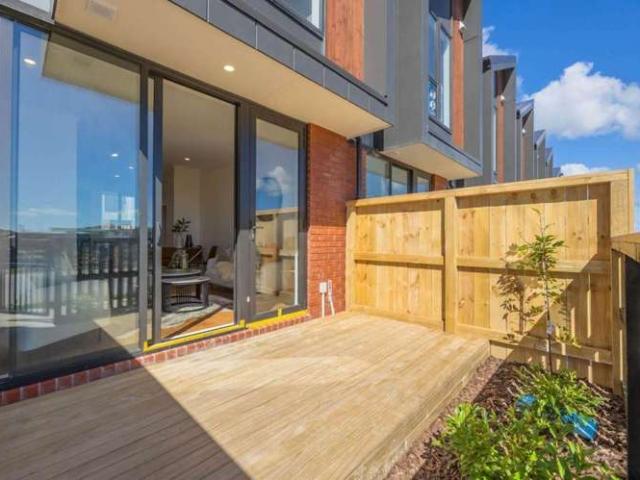 Townhouse for rent in Manurewa, Oroua County
