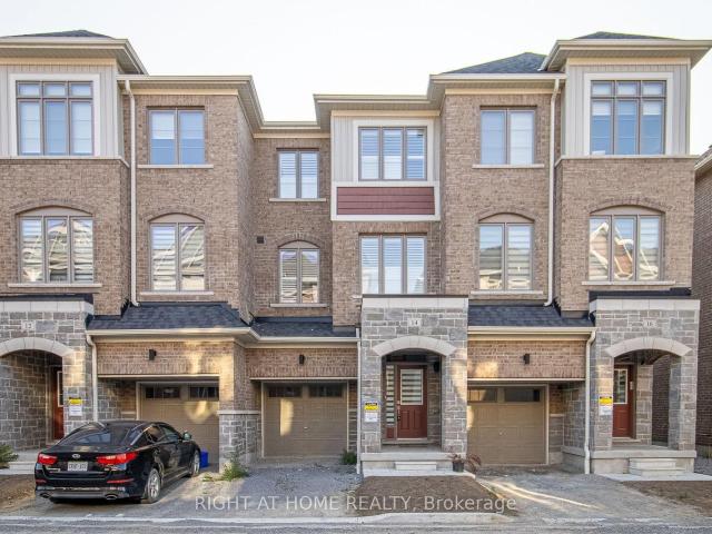 Townhouse for rent in Woburn, Ontario