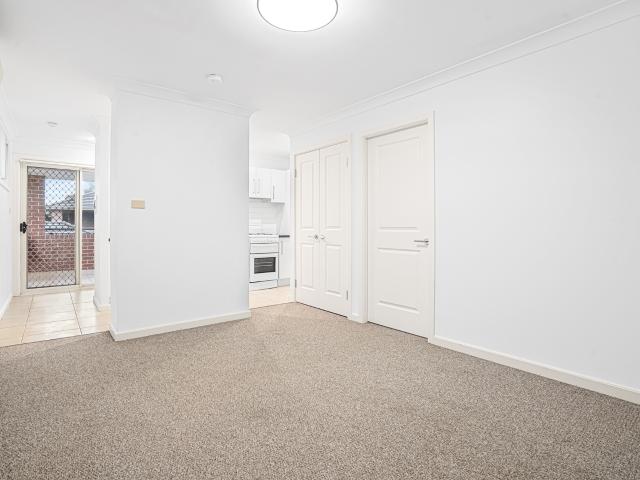House for rent in Stanhope Gardens