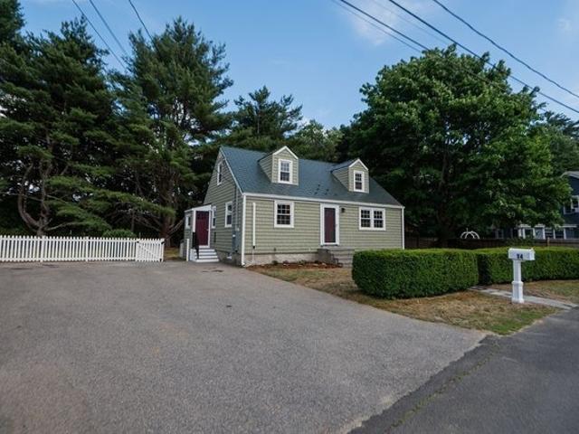 House for sale in Georgetown, Massachusetts