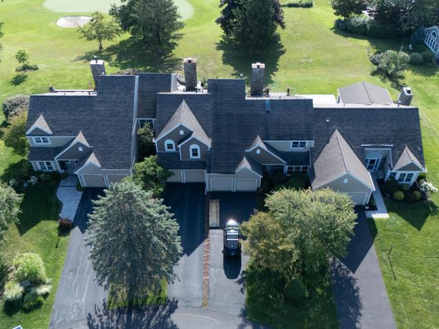 Townhouse for sale in Guilderland, New York