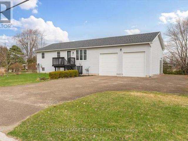 House for sale in Southwest Middlesex, Ontario