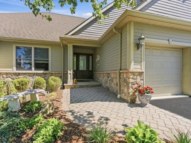House for sale in Stockholm, New Jersey