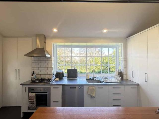 House for rent in Saint Albans, Fendalton-Waimari-Harewood Community