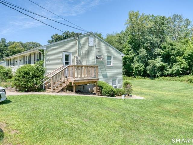 Condo for sale in Mansfield Center, Connecticut