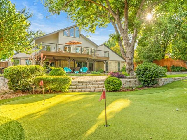House for sale in Benbrook, Texas
