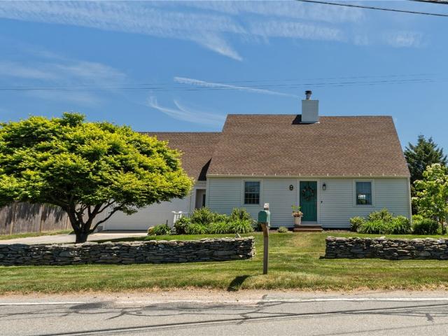House for sale in Middletown, Rhode Island