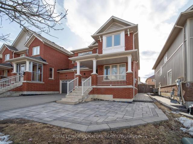 Townhouse for sale in Woburn, Ontario