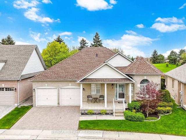 Attic for sale in Woburn, Ontario