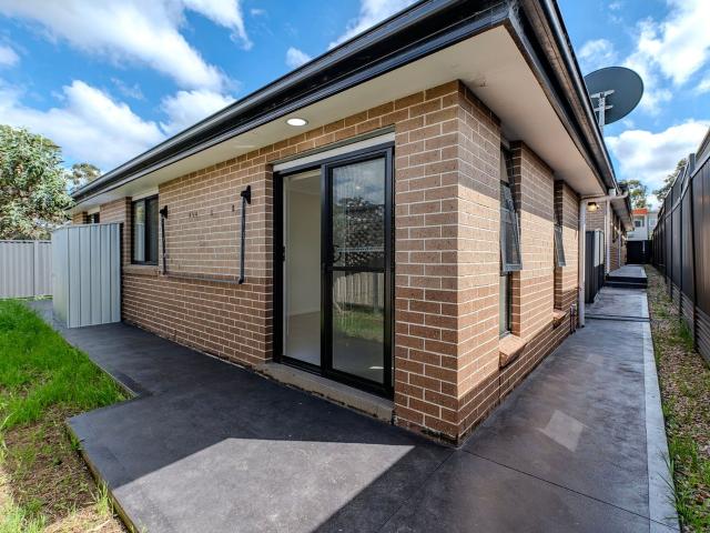 Granny Flat for rent in Cranebrook, Sydney