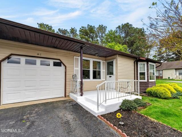 Condo for sale in Whiting, New Jersey