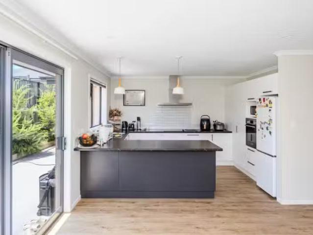 House for sale in Otakou