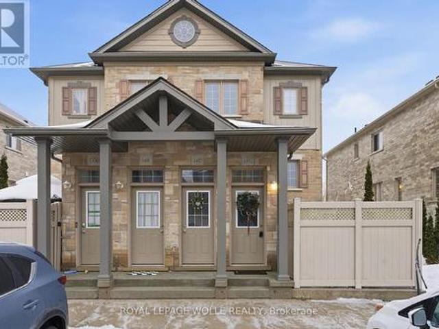 Townhouse for sale in Kitchener, Ontario
