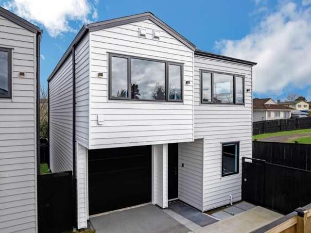 Townhouse for sale in Manurewa, Oroua County