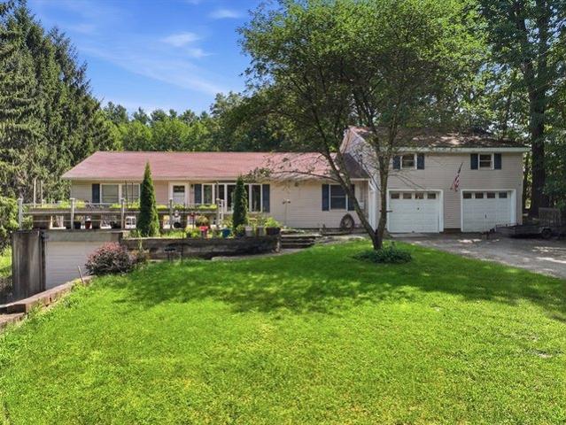 House for sale in Charlton, Massachusetts