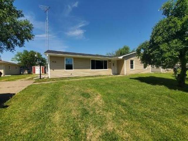 House for sale in Hampton