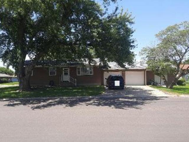 House for sale in Duncan