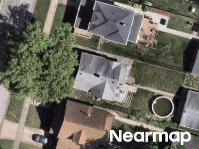 Property for sale in Lamplighter Village, Silvis