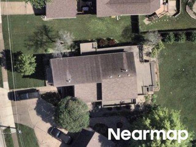 House for sale in Silvis, Illinois