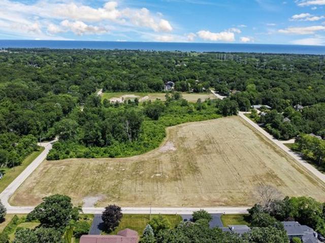 Land for sale in Winthrop Harbor, Illinois