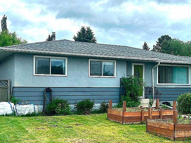 House for sale in Wedgewood, Alberta