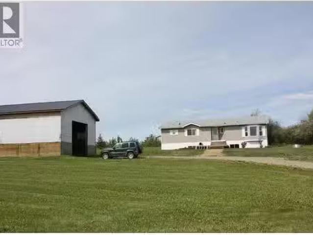House for sale in Finlay, British Columbia