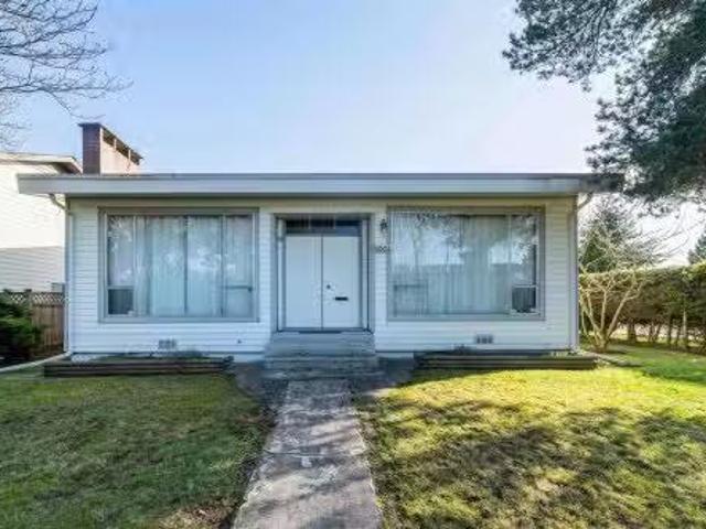 House for sale in Surrey, British Columbia