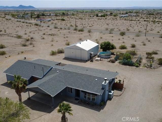 House for sale in Earp, California