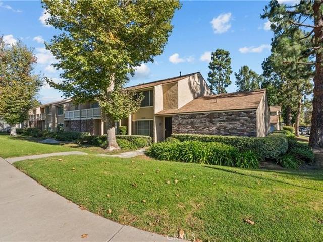 Townhouse for sale in Moorpark, California