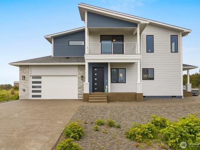 House for sale in Westport, Grays Harbor County