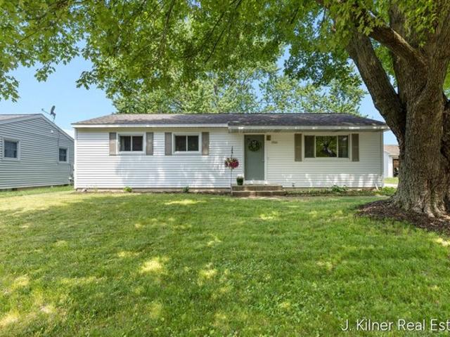 House for sale in Lowell, Michigan
