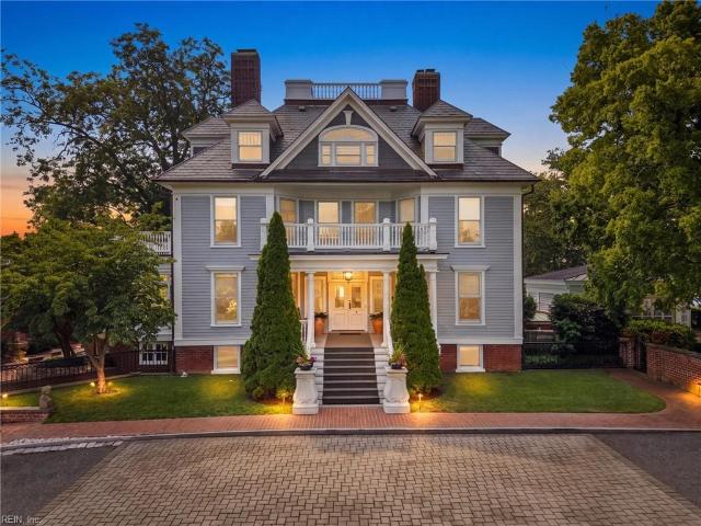 House for sale in Wythe, Hampton