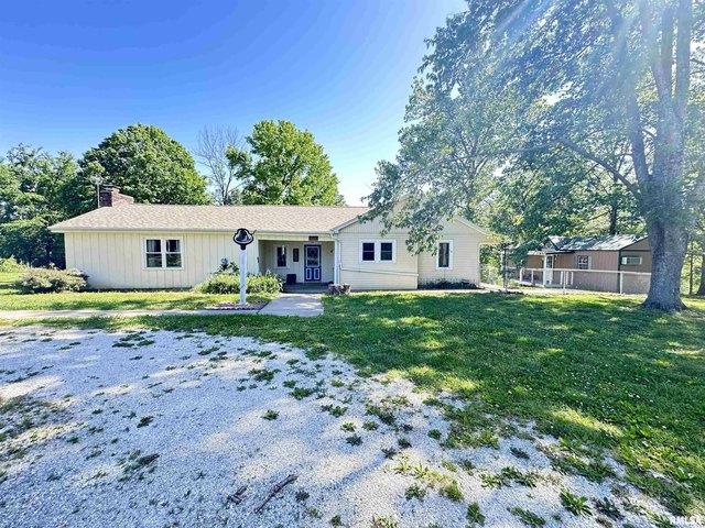 House for sale in Cobden, Union County