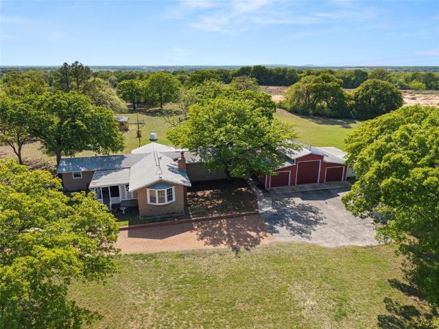 House for sale in Comanche, Texas