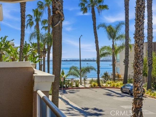 Condo for sale in Long Beach, California