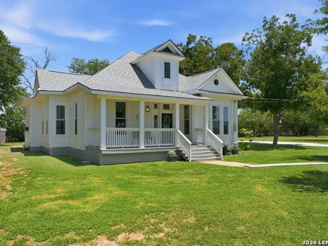 House for sale in Seguin, Texas