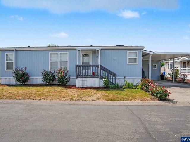 House for sale in Oregonia