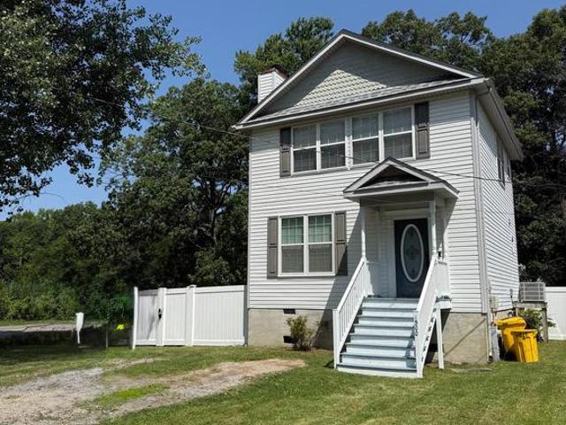 House for sale in Shady Side, Maryland