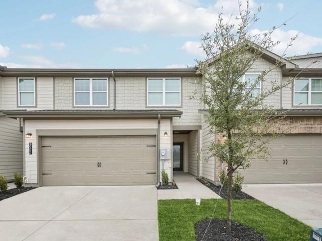 Townhouse for sale in Anna, Texas