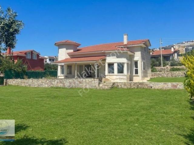 Foça, İzmir içerisinde satılık Villa