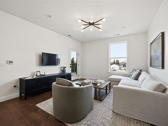 Condo for sale in Iowa